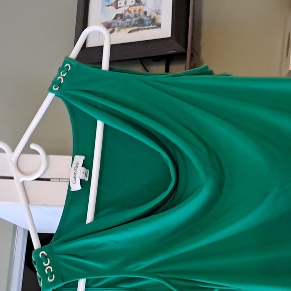 Tank Top - Picture 3 of 4